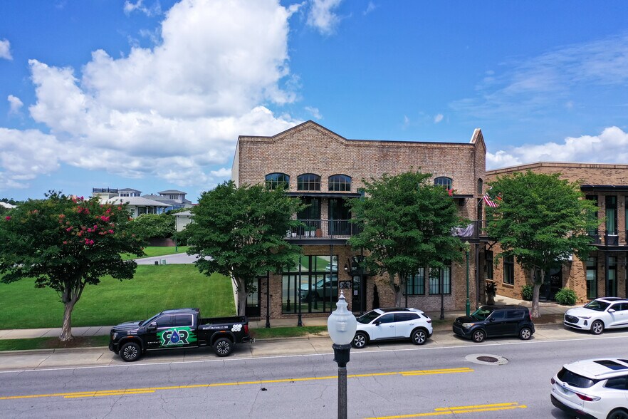More Photos Of 45 S 9th Ave, Pensacola Office Residential For Sale