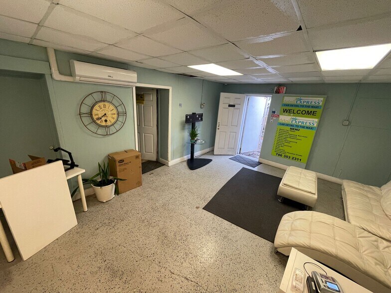More Photos Of 1341 NW 20th St, Miami Freestanding For Lease