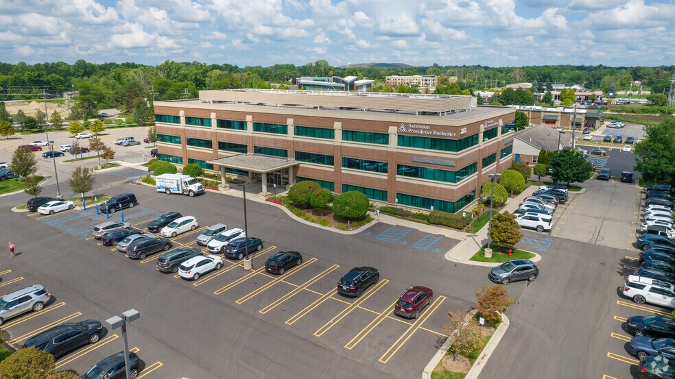 More Photos Of 2251 N Squirrel Rd, Auburn Hills Office For Sale
