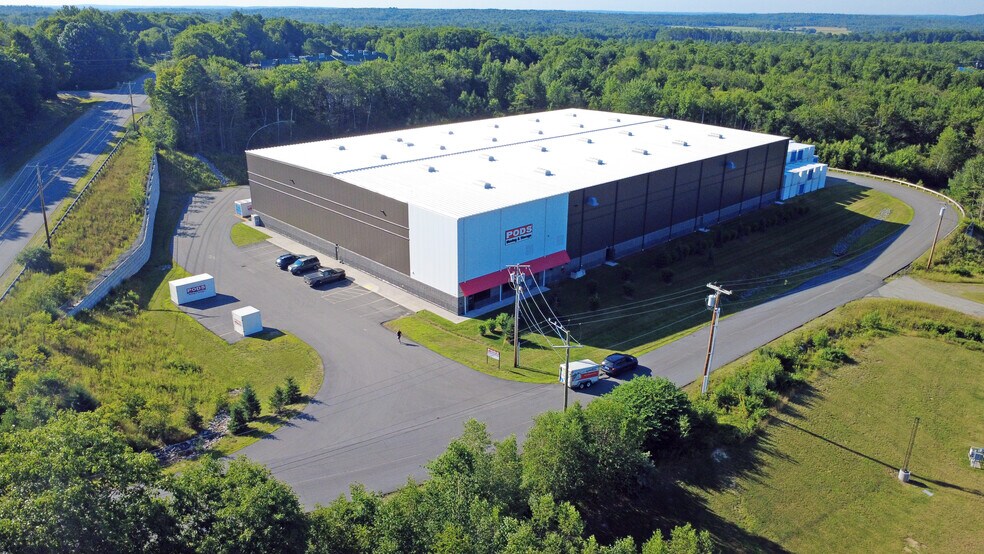 Primary Photo Of 6 Commerce St, Gardiner Manufacturing For Lease