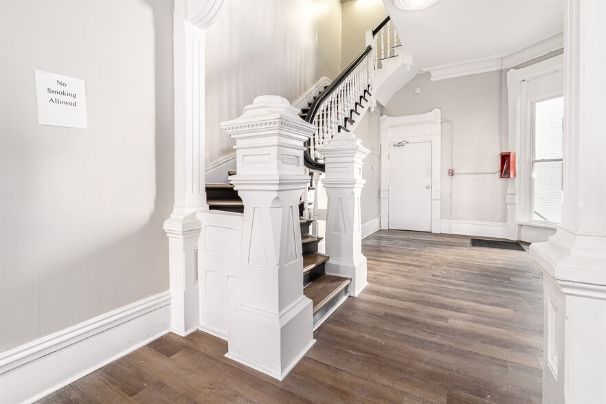 More Photos Of , Louisville Multifamily For Sale