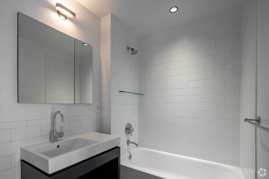 More Photos Of 550 W 54th St, New York Apartments For Lease