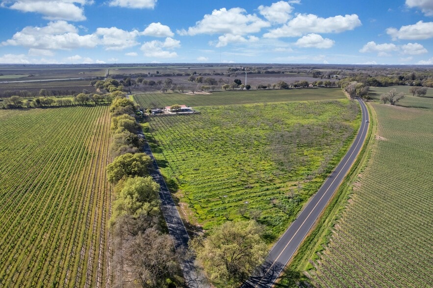 More Photos Of 9503 Barber Rd, Galt Land For Sale