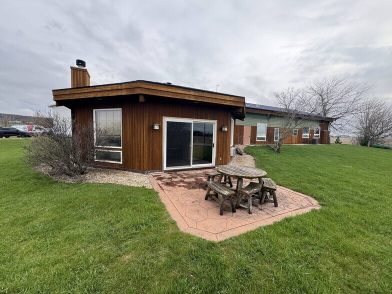 More Photos Of 4070 E Brigham Rd, Blue Mounds Office For Sale