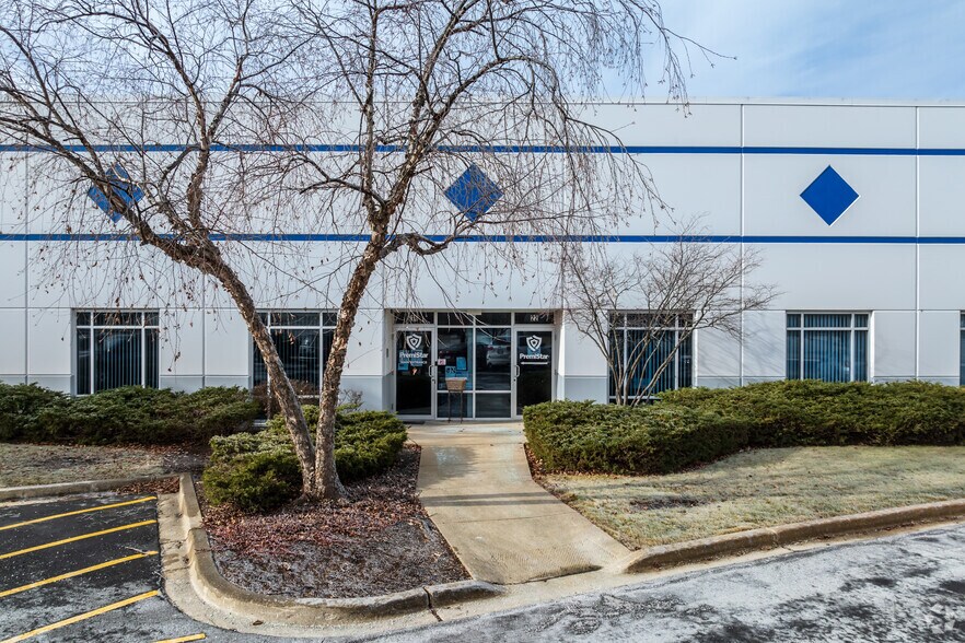 More Photos Of 14-52 Congress Cir, Roselle Warehouse For Sale
