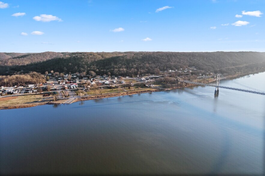 More Photos Of 656 US 52, Aberdeen Flex For Sale