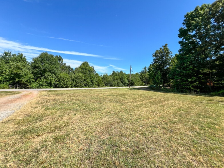 More Photos Of 144 Nottingham Dr, Forest City Apartments For Sale