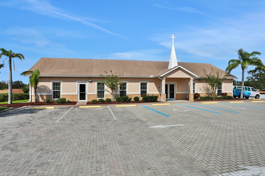 More Photos Of 1495 Herbert St, Port Orange Religious Facility For Sale