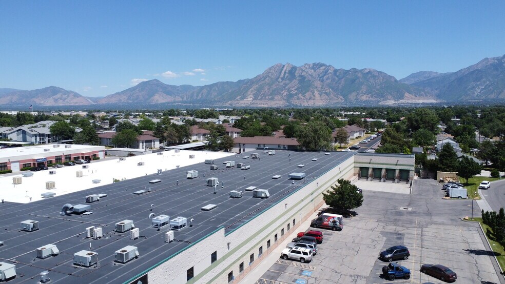 More Photos Of 7037 S High Tech Dr, Midvale Manufacturing For Sale