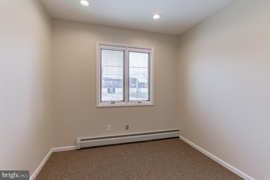 More Photos Of 260 E County Line Rd, Hatboro Medical For Lease