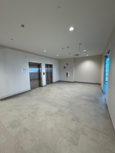 More Photos Of 1715 South Friendswood, Friendswood Medical For Lease