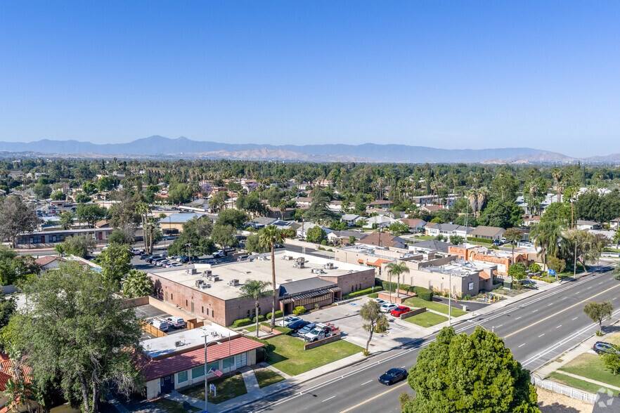 More Photos Of 4300 Central Ave, Riverside Office For Lease