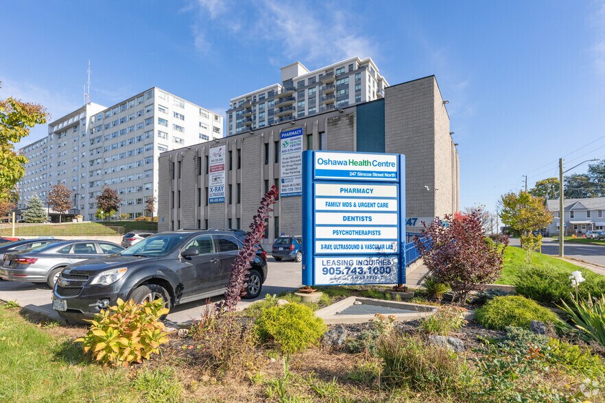 More Photos Of 247 Simcoe St N, Oshawa Medical For Sale