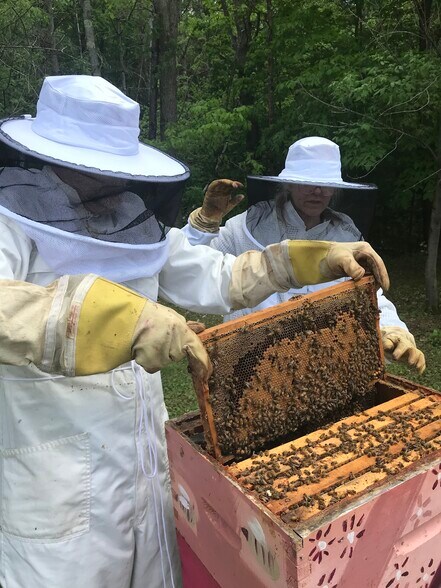 More Photos Of 399 Depot St, Proctorsville Hospitality For Sale