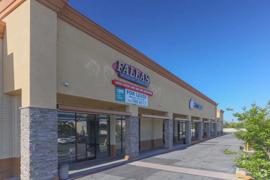 More Photos Of 1308-1414 W Edinger Ave, Santa Ana Unknown For Lease