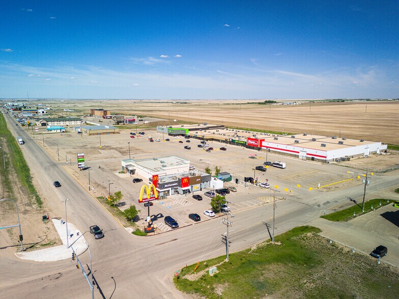 Primary Photo Of 608 12th Ave E, Kindersley Freestanding For Lease