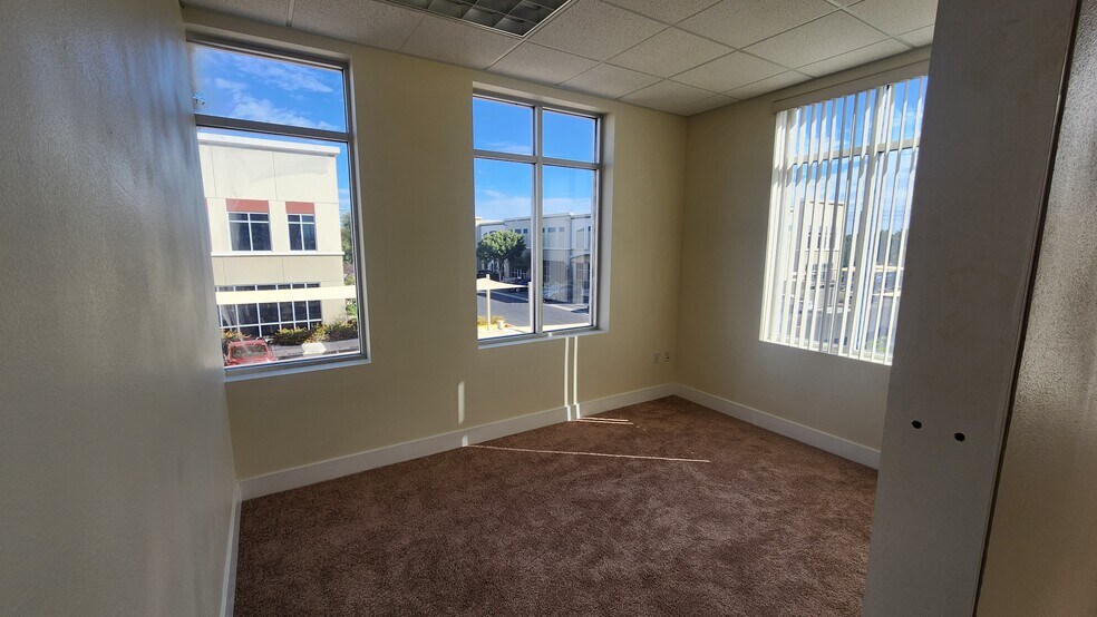More Photos Of 6765 Eastern Ave, Las Vegas Warehouse For Sale