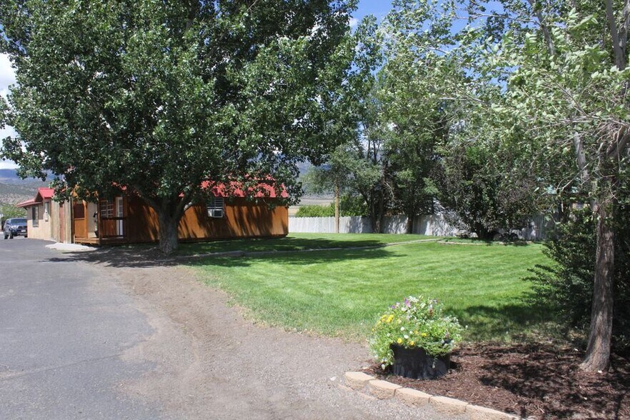 More Photos Of 339 S Highway 89, Circleville Hotel For Sale