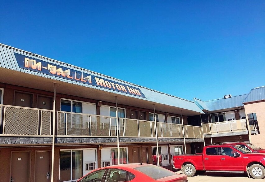 More Photos Of 4001 Highway St, Valleyview Hotel For Sale