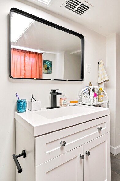 More Photos Of 701 Galapago St, Denver Apartments For Sale