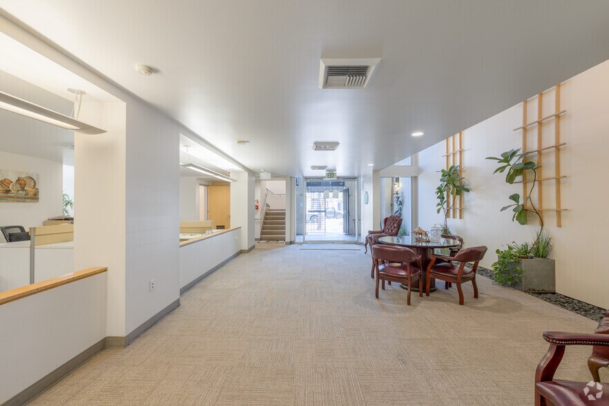 More Photos Of 434 E Broadway, Long Beach Loft Creative Space For Sale