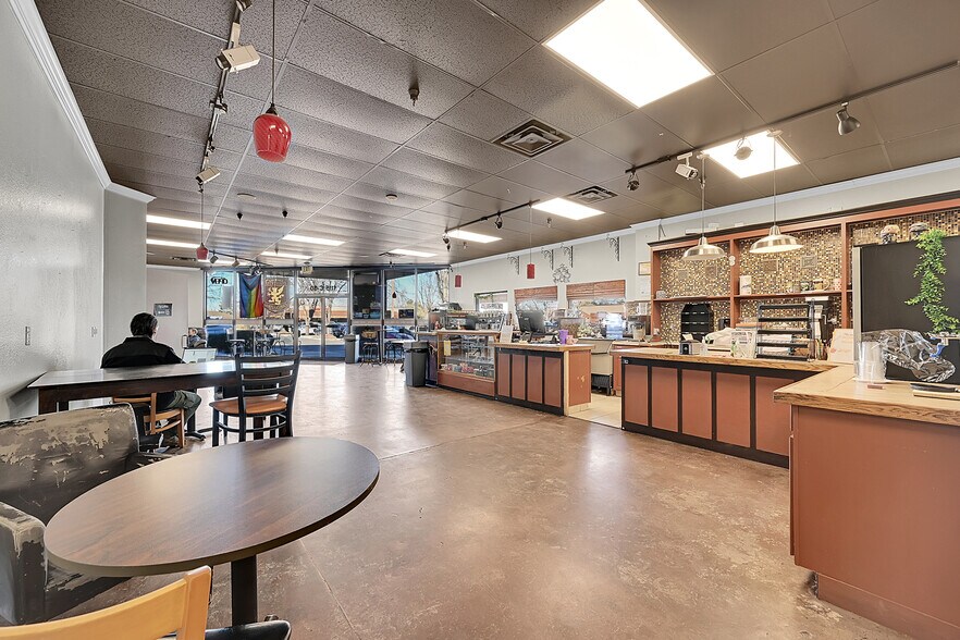More Photos Of 1119 W Drake Rd, Fort Collins Freestanding For Lease