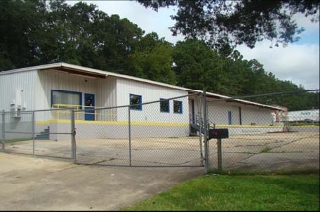 More Photos Of 2130 Lake Bradford Blvd, Tallahassee Warehouse For Lease