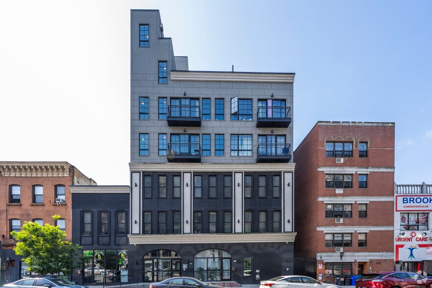 More Photos Of 862 Dekalb Ave, Brooklyn Apartments For Lease