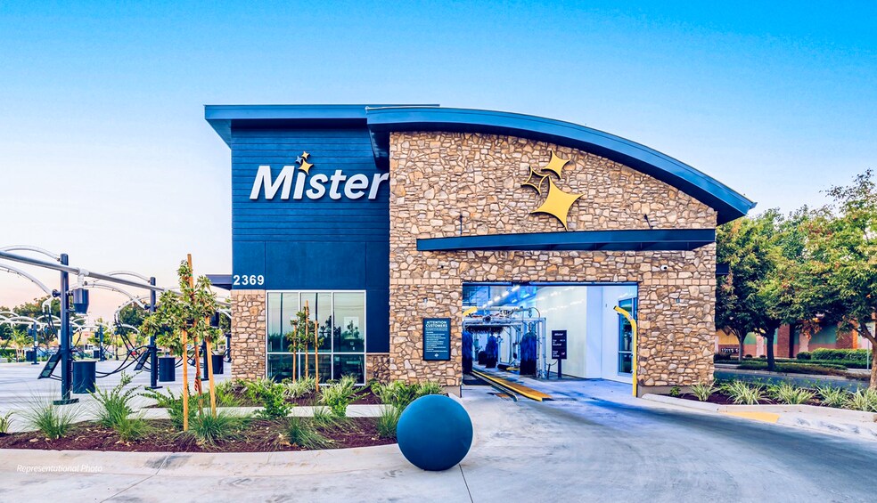 Primary Photo Of 7310 Highway 6 N, Houston Carwash For Sale