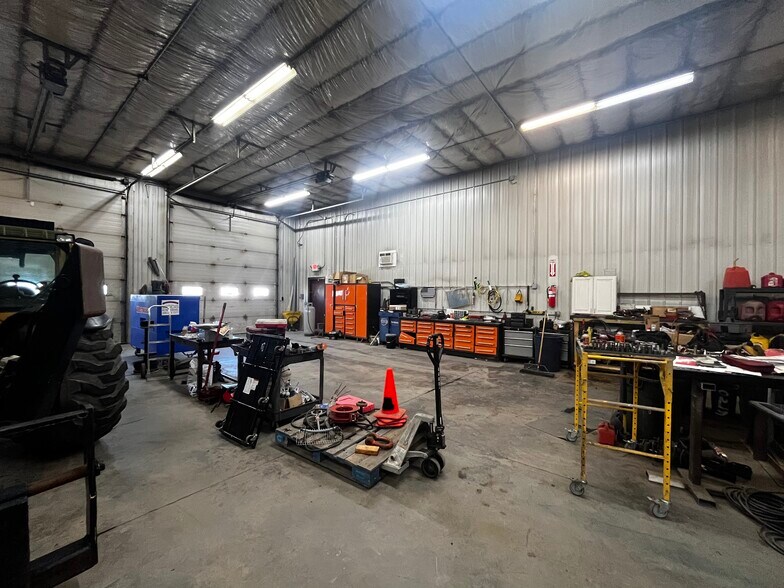 More Photos Of 5523 Integrity Way, Appleton Flex For Sale