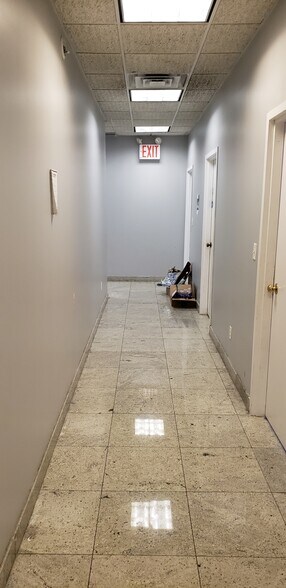 More Photos Of 43-20 54th Rd, Maspeth Warehouse For Sale