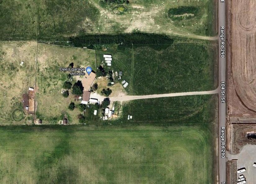 More Photos Of 16909 104 St SE, Calgary Service For Sale