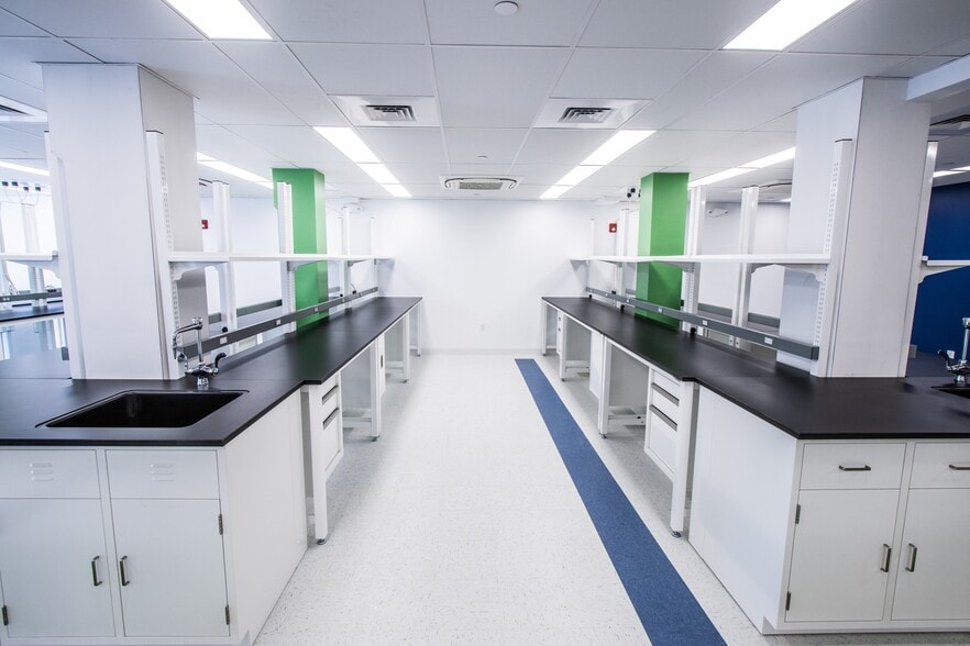 More Photos Of 59-85 Chapel St, Newton Office For Lease