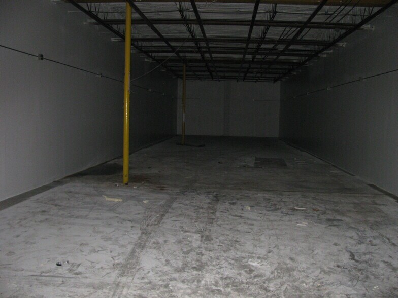 More Photos Of 310 SE D Ave, Lawton Warehouse For Sale