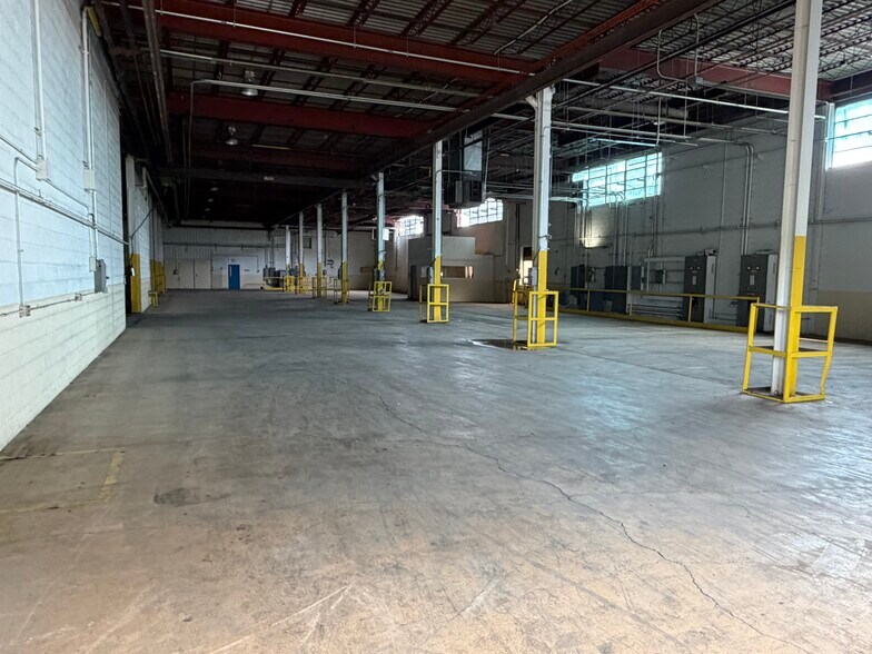 More Photos Of 2636 S Work St, Falconer Manufacturing For Lease