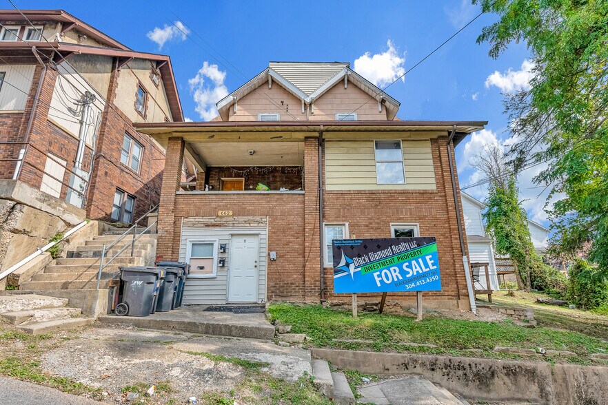 More Photos Of 678 Spruce St, Morgantown Apartments For Sale