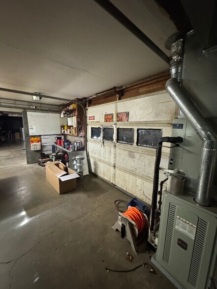 More Photos Of 1412 W Kirkwood Ave, Bloomington Industrial For Sale