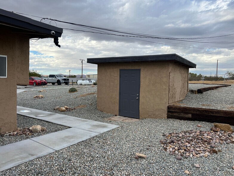 More Photos Of 26650 Chipeta Rd, Apple Valley Apartments For Sale