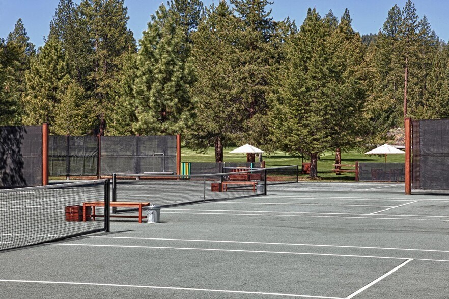 More Photos Of 12337 Garwood Dean, Truckee Land For Sale
