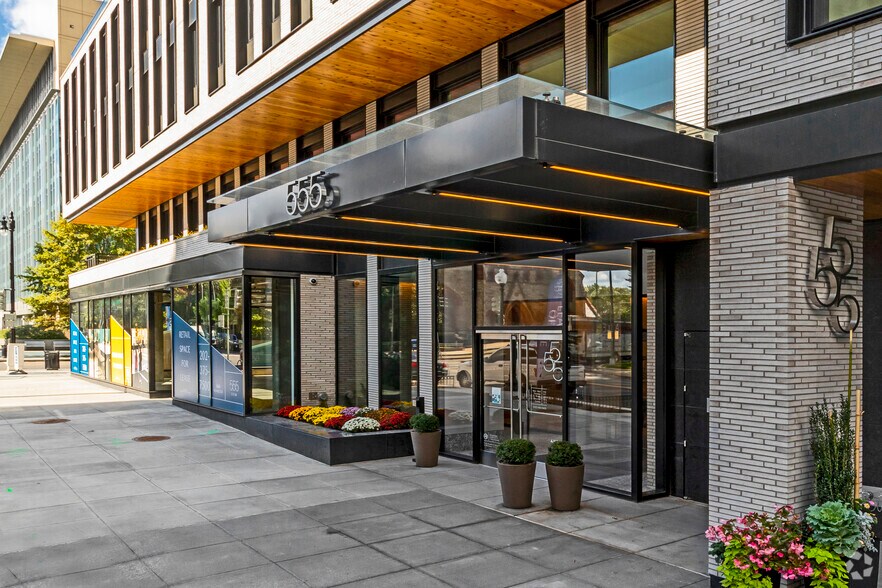 More Photos Of 555 E St SW, Washington Apartments For Lease