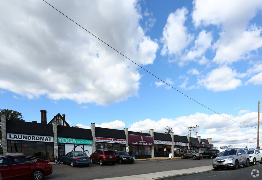 More Photos Of 493 Domino Ln, Philadelphia Storefront For Lease