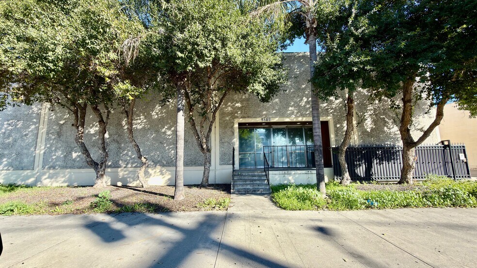 More Photos Of 2212-2312 Edwards Ave, South El Monte Manufacturing For Lease