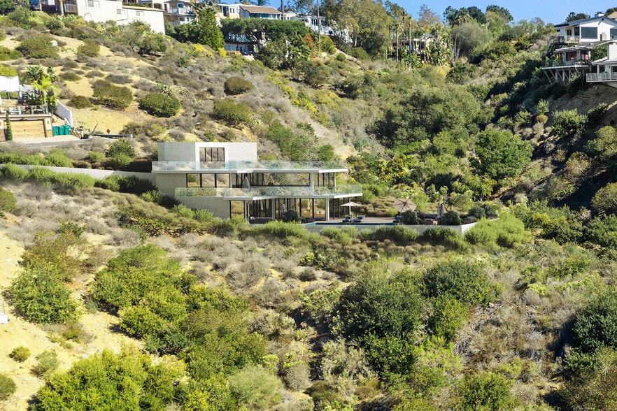 More Photos Of 749 Marlin Drive, Laguna Beach Land For Sale
