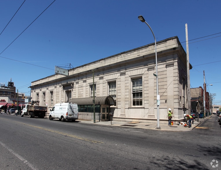 More Photos Of 2037 S Broad St, Philadelphia Fast Food For Sale