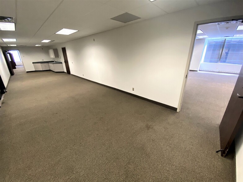 More Photos Of 500 E Main St, Norfolk Office Residential For Lease