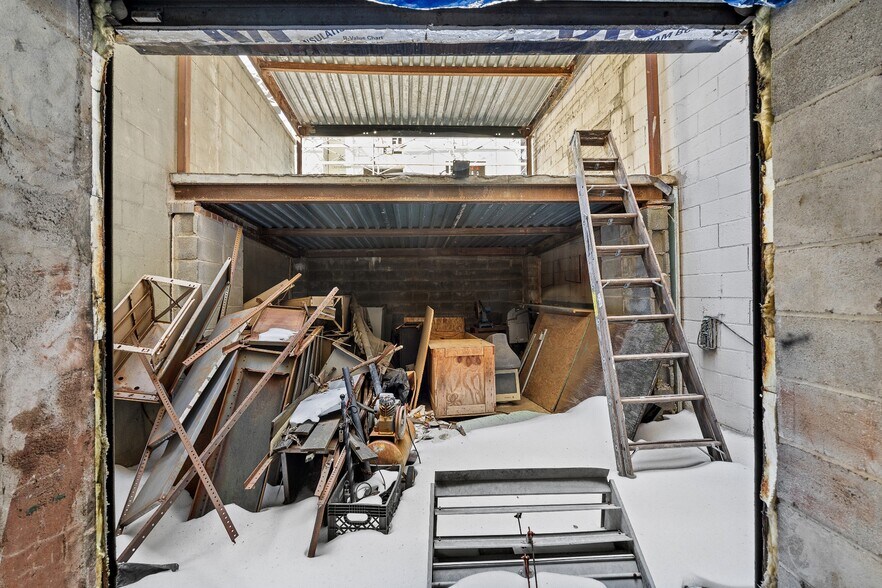 More Photos Of 38-56 11th Street, Long Island City Industrial For Sale