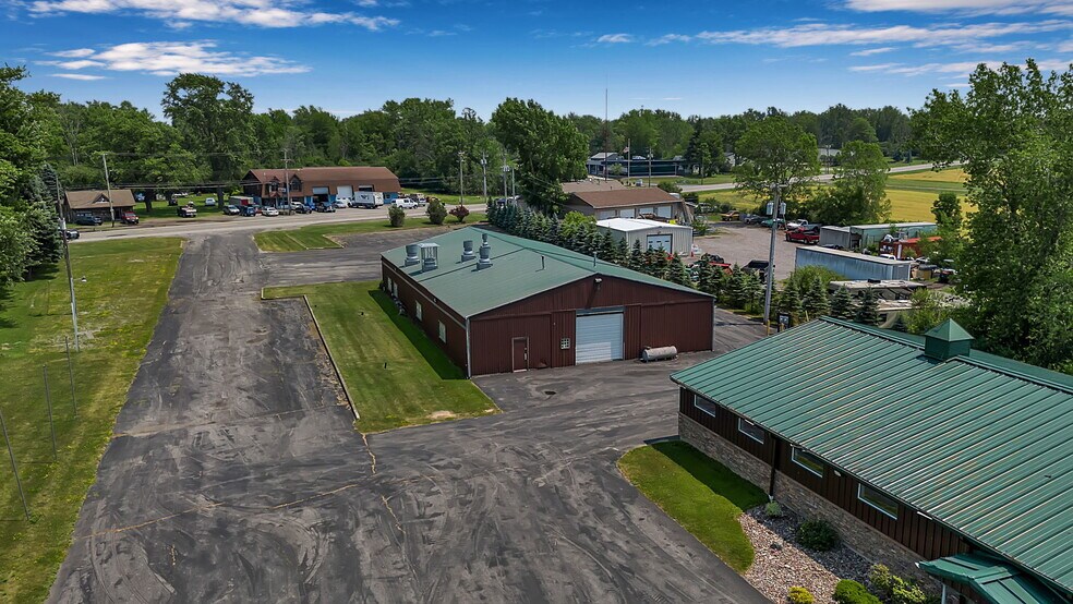 More Photos Of 7120 Seneca St, Elma Warehouse For Lease