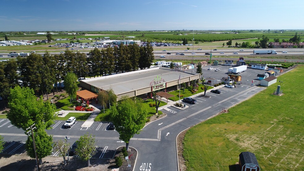 More Photos Of 4918 Taylor Ct, Turlock Warehouse For Sale
