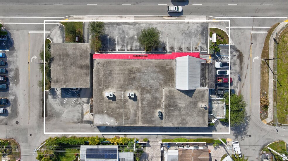 More Photos Of 1601 E Sample Rd, Pompano Beach Freestanding For Lease
