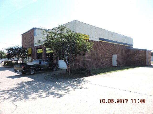 More Photos Of 10045 Ridgeway Industrial Dr, Olive Branch Auto Repair For Sale